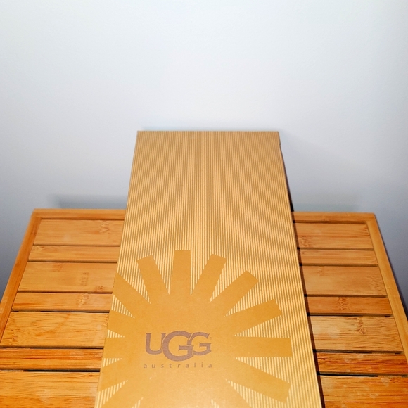 UGG Ansley Charm Moccasin, Midnight Blue, Women's Size 8 - Picture 8 of 9